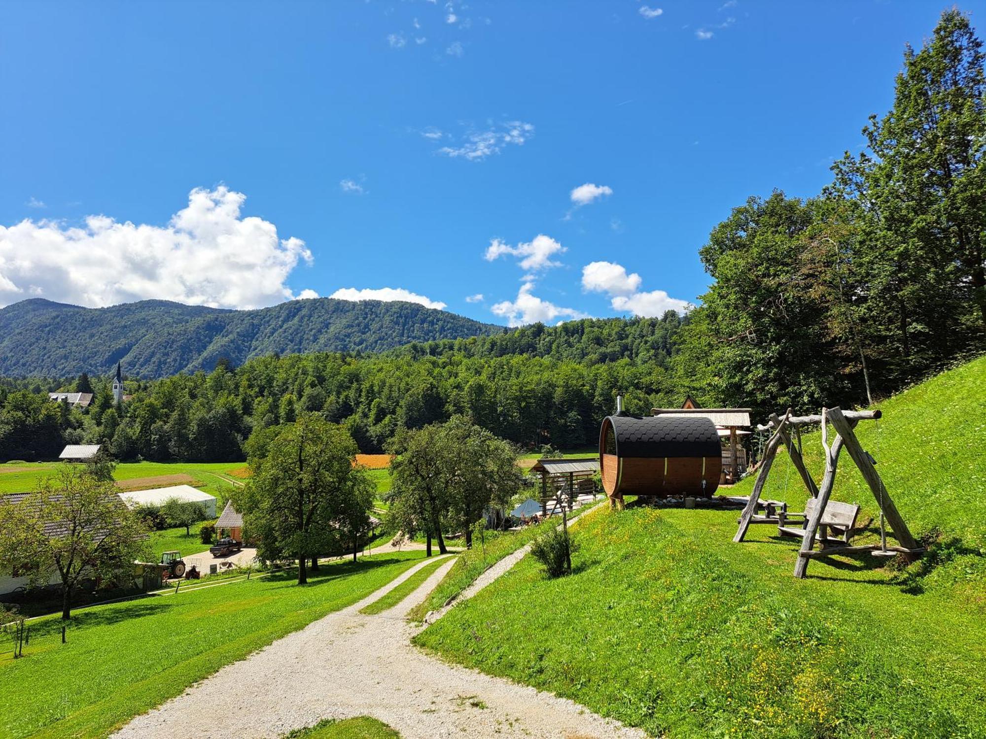 Puzman Farm Glamping Villa Radovljica Exterior photo